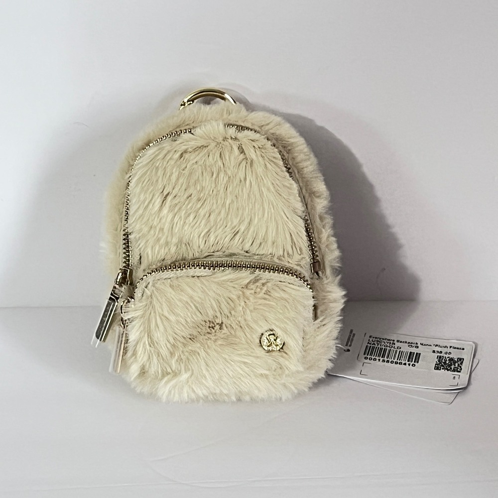 Lululemon Everywhere Backpack Nano Women O/S Natural Plush Fleece LU9CVGS